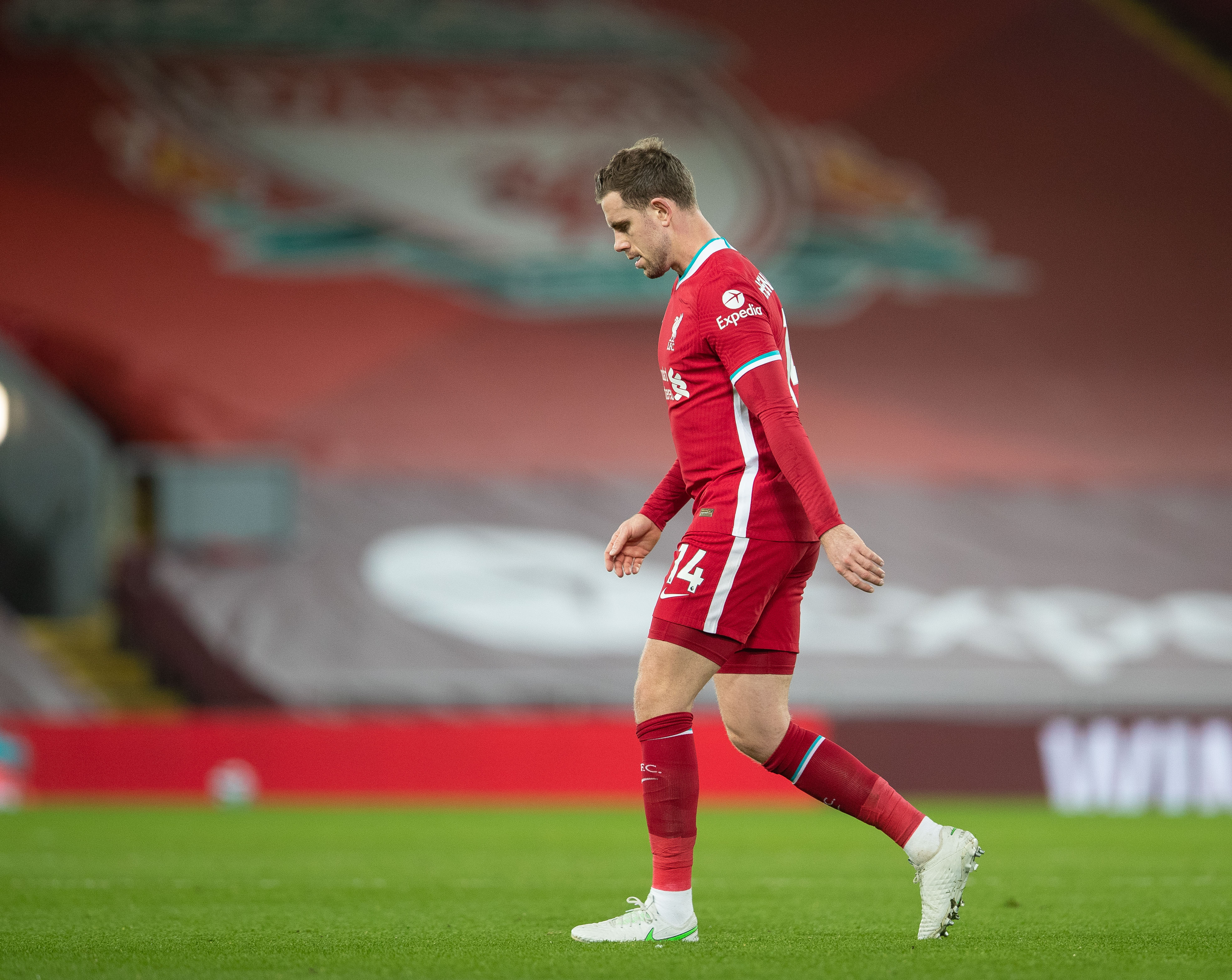 国脚连续两场关键助攻