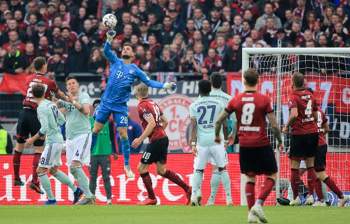 卢指导：哈登和伦纳德正全力投入扭转颓势，前者知道如何打球