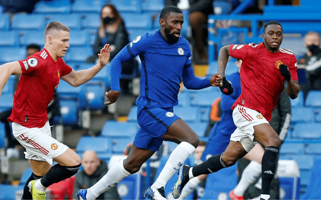 维尼修斯和阿森纳U16球员合影，2米法国门将抢镜